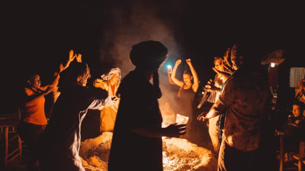 Kam Kam Dunes Мерзуга Экстерьер фото